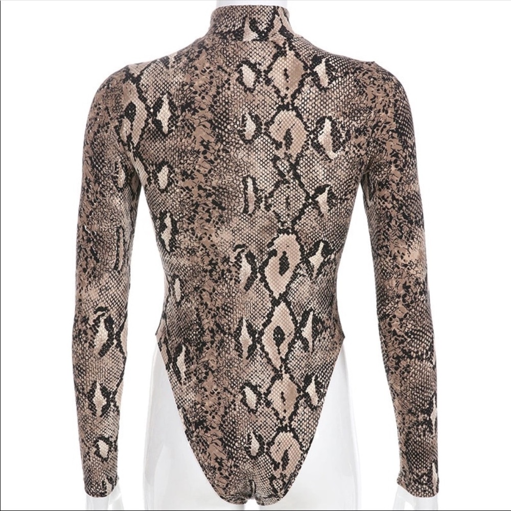 Snake Print Bodysuit Women Cut Out Sexy Bodysuit M - Picture 3 of 3